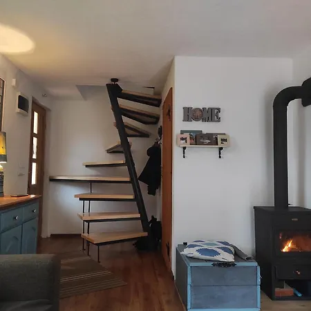 Montenegrinabih, Petrovici, Istocno *