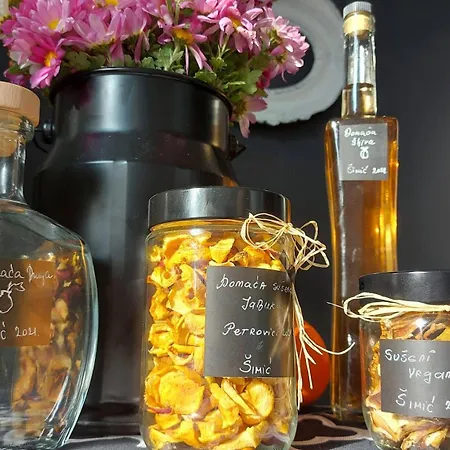 Montenegrinabih, Petrovici, Istocno * 塞拉耶佛