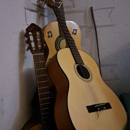 Montenegrinabih, Petrovici, Istocno *